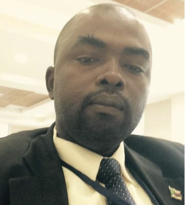 Portrait du Dr Abacar Soilihi Chakira